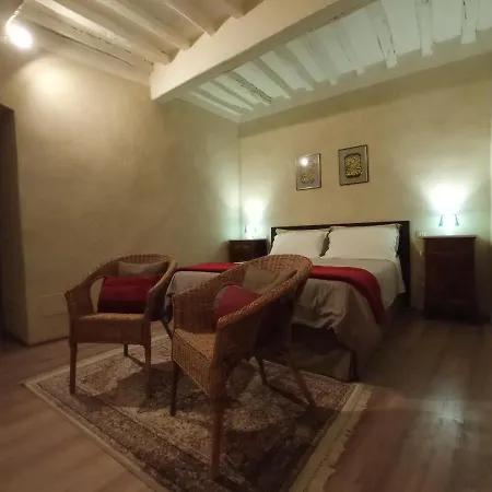 Io E Te Centro Storico - Seconda Doccia Su Romantica Corte Cortona