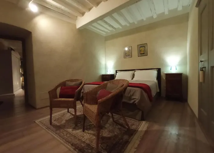 Io E Te Centro Storico - Seconda Doccia Su Romantica Corte Cortona