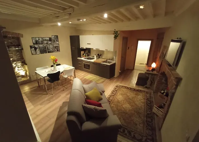 Apartmán Io E Te Centro Storico - Seconda Doccia Su Romantica Corte