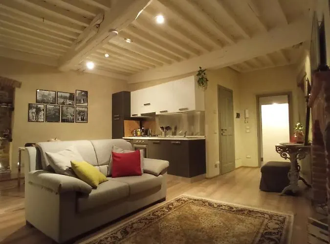 Io E Te Centro Storico - Seconda Doccia Su Romantica Corte