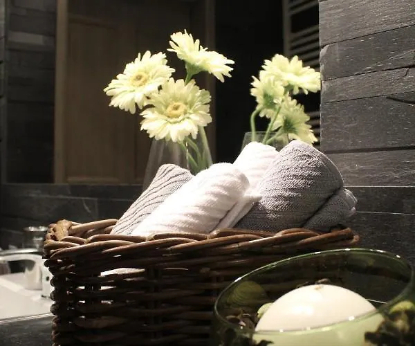 Io E Te Centro Storico - Seconda Doccia Su Romantica Corte